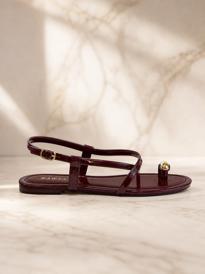 Maroon pattet strappy sandal.